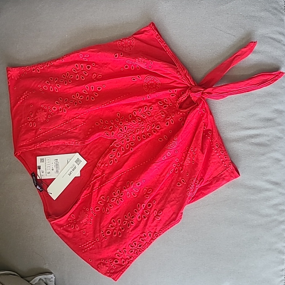 NWT- Zara Red Eyelet Tie Front Boho Shirt
